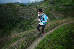 BIB: 1219
                            <button type="button" onclick="openModal(21835921)" class="btn btn-primary btn-sm float-right btn-popup" data-toggle="modal" data-target=".modal-high-quality">
                        <i class="fas fa-shopping-cart"></i> Add to Cart
                    </button>
                                            <button type="button" onclick="isThisMe(21835921, true)" class="btn btn-success btn-sm float-right btn-popup btn-isme hidden" data-toggle="tooltip" data-placement="bottom" title="นี่คือรูปของคุณใช่ไหม คลิกที่นี่เพื่อเอาเข้าอัลบั้ม">
                        <i class="fas fa-plus"></i> Add to album
                    </button>
                    <button type="button" onclick="isThisMe(21835921, false)" class="btn btn-warning btn-sm float-right btn-popup btn-isnotme hidden">
                        <i class="fas fa-ban"></i> Remove from album
                    </button>